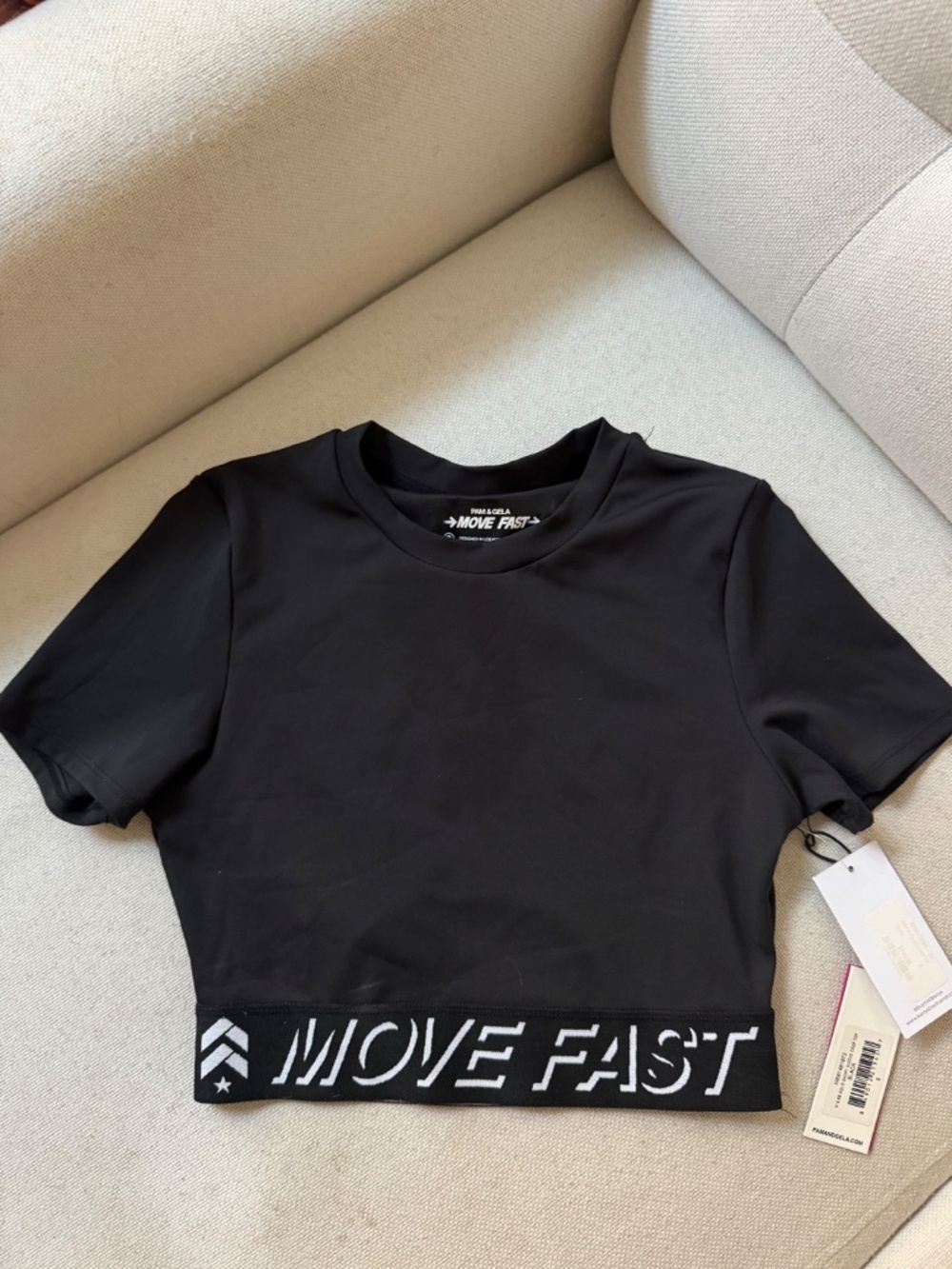 Barry’s Bootcamp Pam & Gela Move Fast Black Crop Top Activewear Size Small